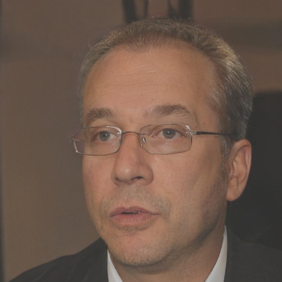 João Silva, analista financeiro certificado